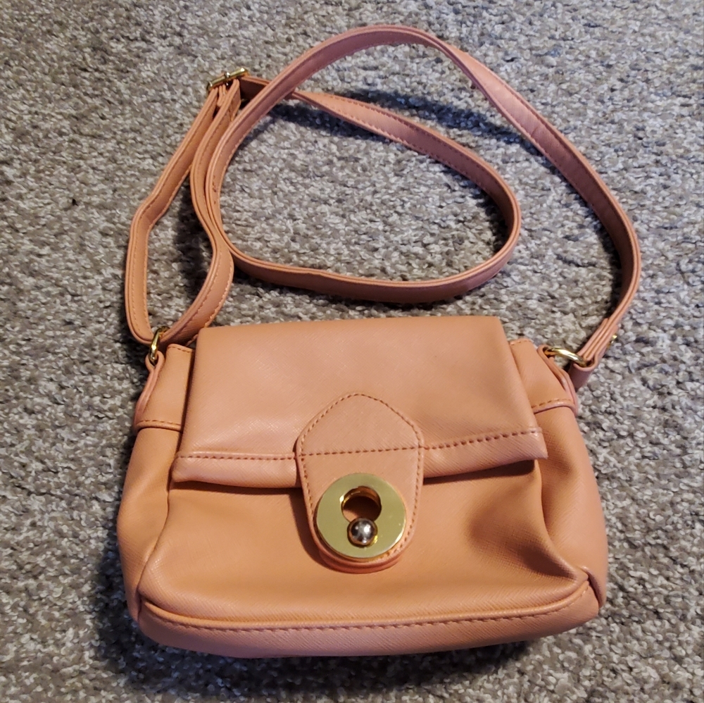 2/$35  👜   peach coloured small cross body bag from co lab!